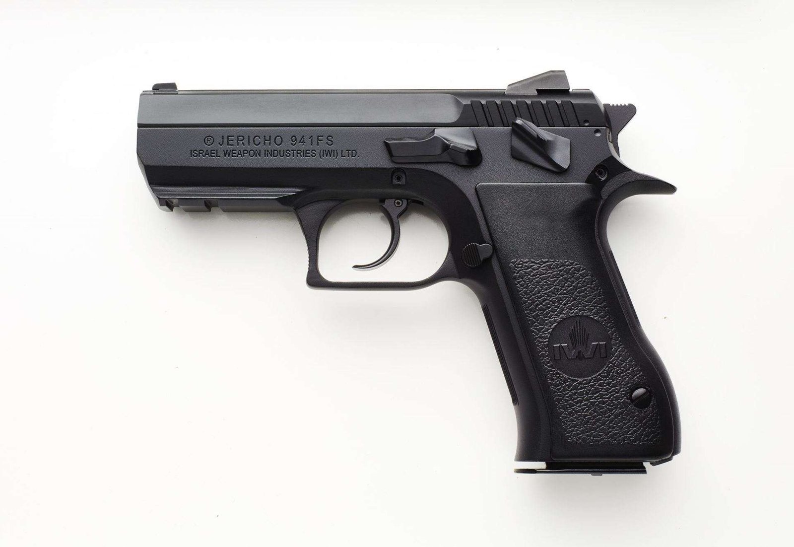 IWI JERICHO 941 Mid-Size Steel Frame Pistol 9mm Luger 3.8″ Barrel 16RD